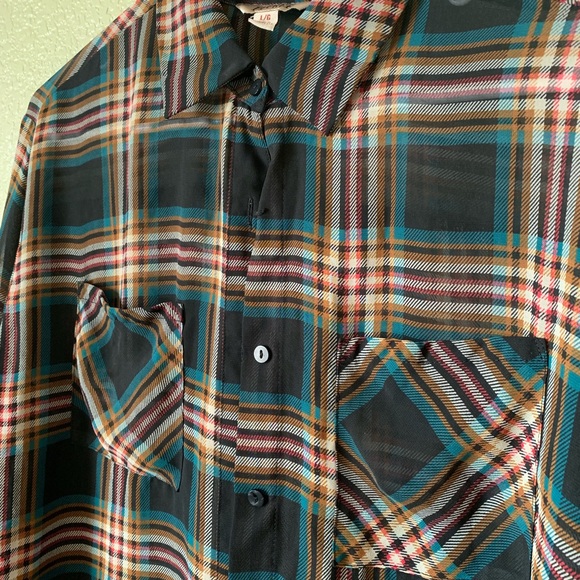 Decree Button Down - Picture 3 of 5